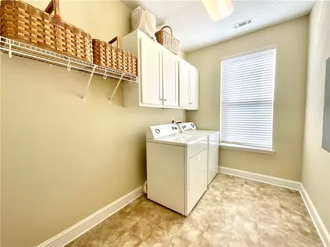 121 Kings Pointe Pointe #121, Seneca, SC 29678 photo 15