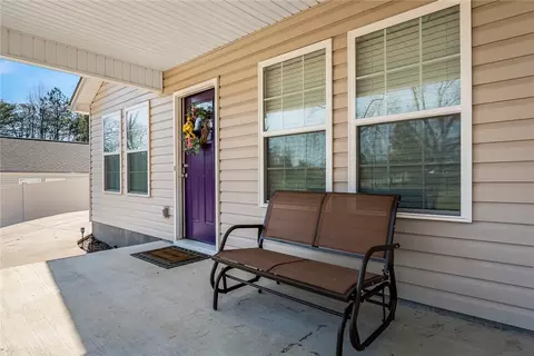 208 S Spring St, Walhalla, SC 29691 photo 3