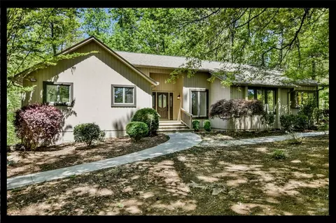 10 Foremast Dr, Salem, SC 29676