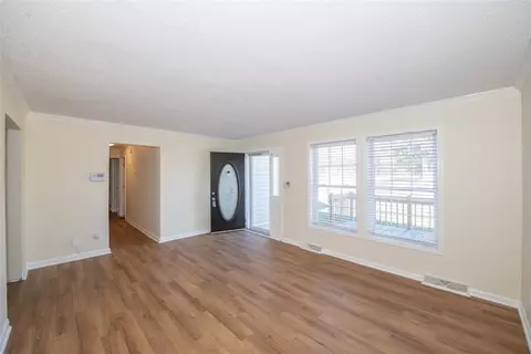7 Saluda St, Honea Path, SC 29654 photo 7