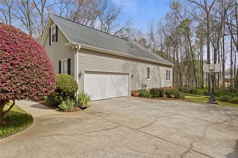 348 Camperdown Ct, Easley, SC 29642 photo 4