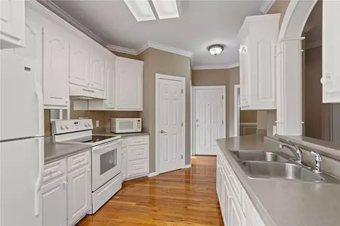 348 Camperdown Ct, Easley, SC 29642 photo 14