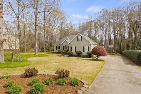 348 Camperdown Ct, Easley, SC 29642 photo 2