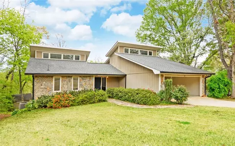 245 Bow Ct, Lavonia, GA 30553