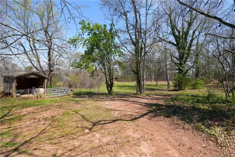 104 Colonial Dr, Pelzer, SC 29669 photo 31