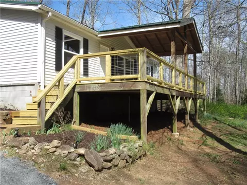 208 Connelly Rd, Pickens, SC 29671 photo 6