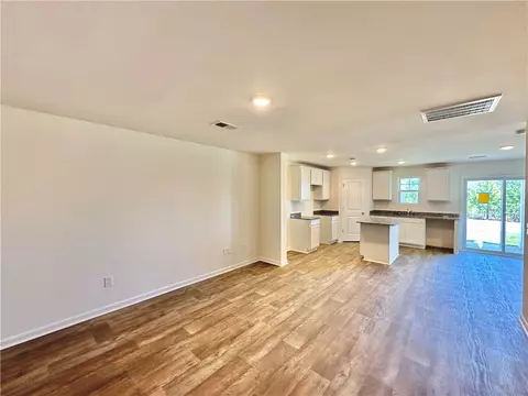 225 Samuel St, Pendleton, SC 29670 photo 6