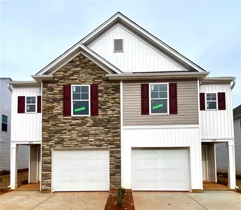 227 Samuel St, Pendleton, SC 29670