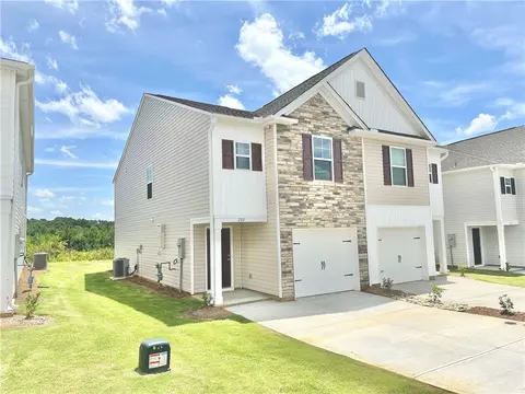 233 Samuel St, Pendleton, SC 29670 photo 2