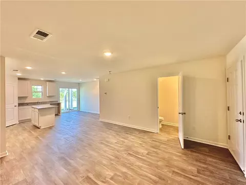 233 Samuel St, Pendleton, SC 29670 photo 6