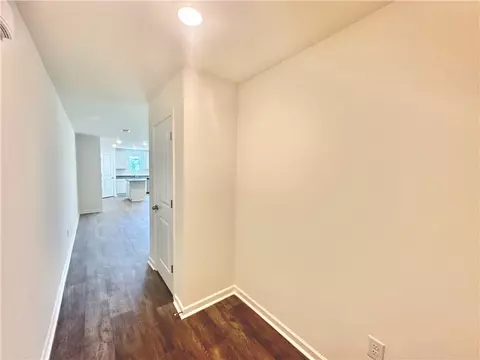 237 Samuel St, Pendleton, SC 29670 photo 2