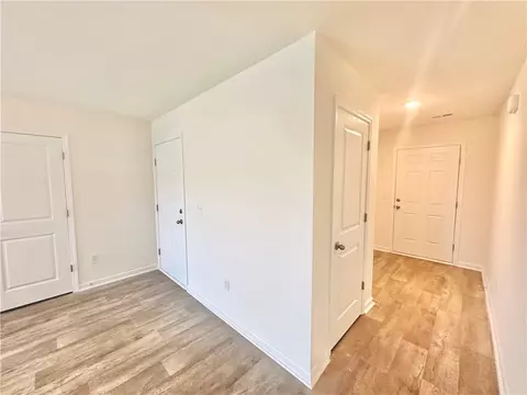 237 Samuel St, Pendleton, SC 29670 photo 3