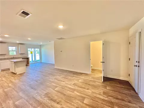 241 Samuel St, Pendleton, SC 29670 photo 5