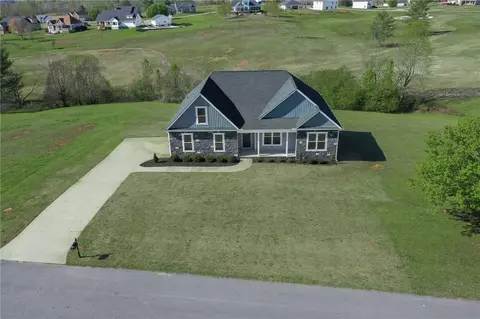 1708 Troon Ln, Walhalla, SC 29691 photo 4