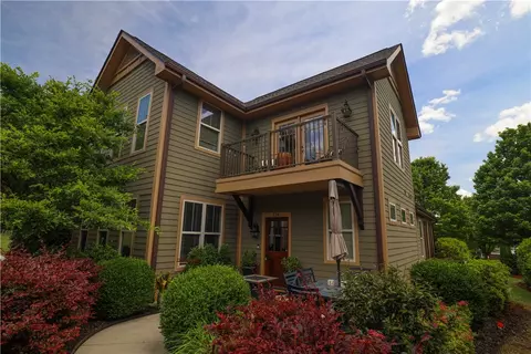 116 Fathers Dr, Piedmont, SC 29673