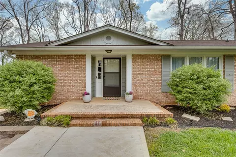 210 Timberlake Rd, Anderson, SC 29625 photo 3