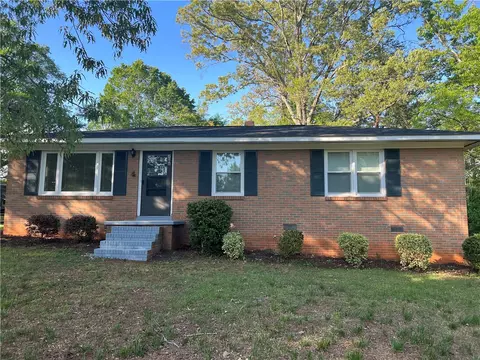 2016 Corinth Dr, Seneca, SC 29672 photo 21