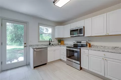 506 E Fredericks St, Anderson, SC 29621 photo 9