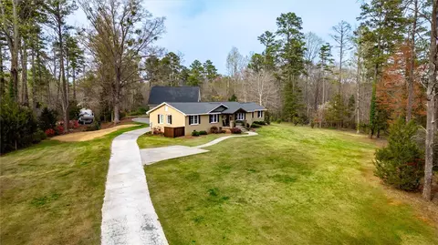 115 Lenhardt Rd, Easley, SC 29640 photo 2