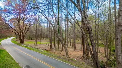 188 N N Watson Rd, Easley, SC 29642 photo 2
