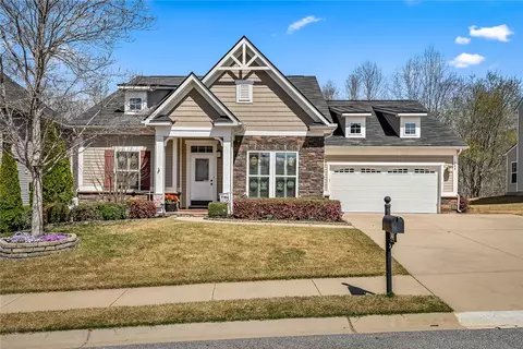 344 Kelsey Glen Ln, Simpsonville, SC 29681