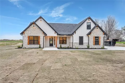1663 Broadway School Rd, Belton, SC 29627 photo 3