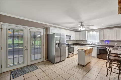 126 Mccoy Dr, Starr, SC 29684 photo 5