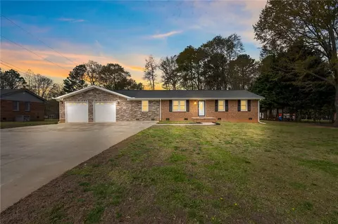 115 Clearview Rd, Belton, SC 29627