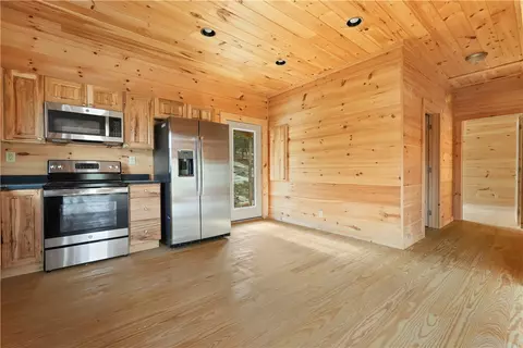 700 View West Dr, Seneca, SC 29672 photo 8