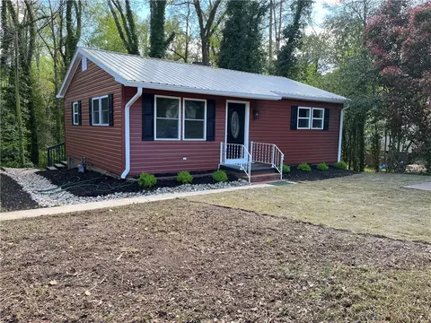 308 Westminster Hwy, Westminster, SC 29693