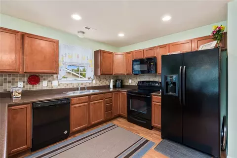 110 Mediterranean Ave, Anderson, SC 29621 photo 12