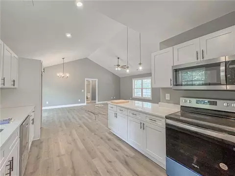 103 Mormon St, Seneca, SC 29678 photo 15
