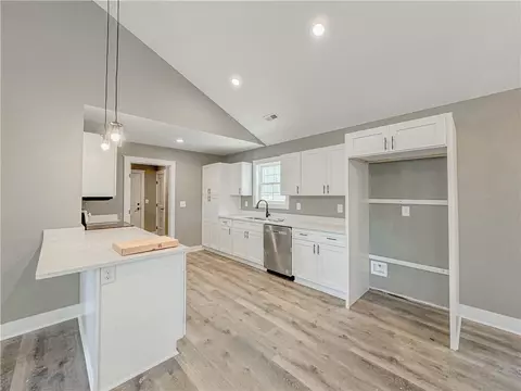 103 Mormon St, Seneca, SC 29678 photo 12