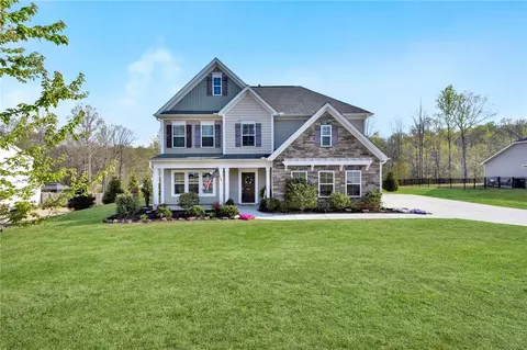 314 Avendell Dr, Easley, SC 29642