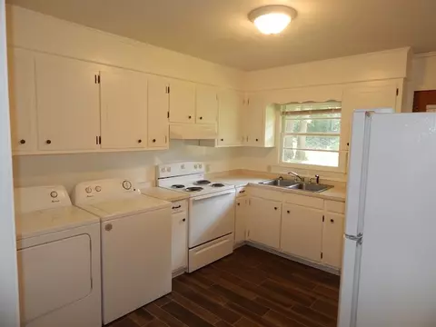 202 Bulwinkle Drive Apt A B C Dr #A, B & C, Walhalla, SC 29691 photo 5