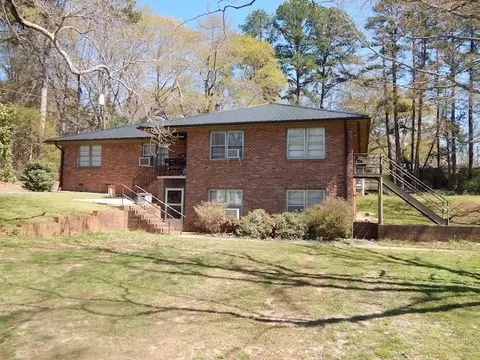 202 Bulwinkle Drive Apt A B C Dr #A, B & C, Walhalla, SC 29691