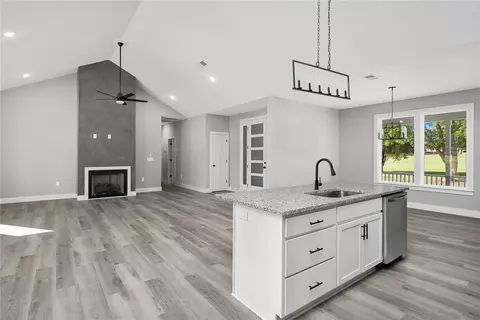 1014 Cox Rd, Anderson, SC 29621 photo 8