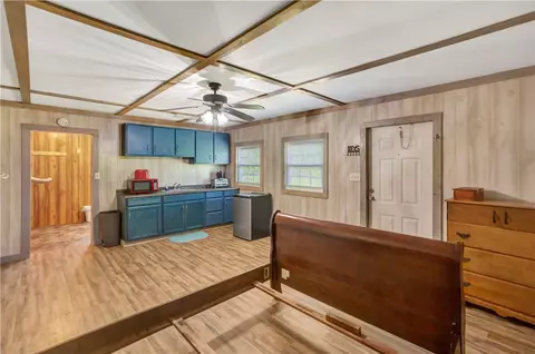 821 Rainey Rd, Starr, SC 29684 photo 32
