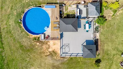 821 Rainey Rd, Starr, SC 29684 photo 4