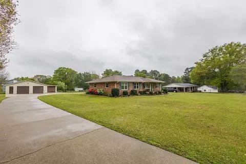 105 Dacus Dr, Williamston, SC 29697