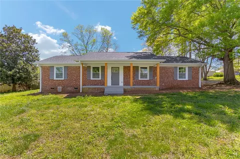 116 Pine Forest Dr, Easley, SC 29642