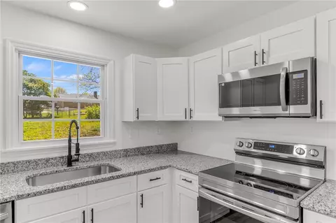 116 Pine Forest Dr, Easley, SC 29642 photo 12