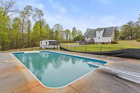 113 Windtree Rdg, Pickens, SC 29671 photo 32