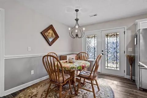 723 Cerons St, Moore, SC 29369 photo 4