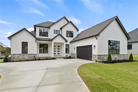 105 Castleford Dr, Clemson, SC 29631