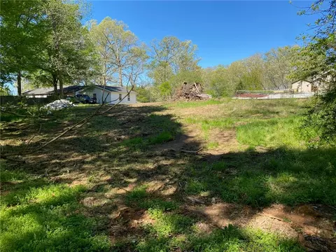 228 Hamby St, Pelzer, SC 29669 photo 9