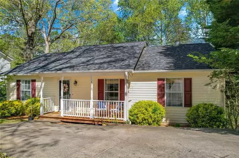 1215 Winding Way, Taylors, SC 29687