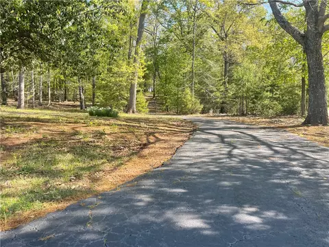 1805 Dalrymple Rd, Pendleton, SC 29670 photo 3
