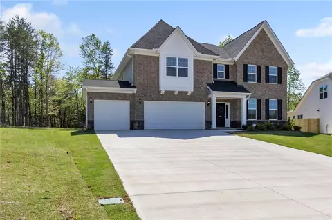 4312 Highlander Dr, Boiling Springs, SC 29316