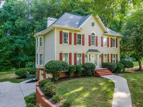 1100 Kensington Lake Dr, Easley, SC 29642